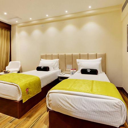 Mastiff Select Gulbarga Hotel Гулбарга Екстер'єр фото