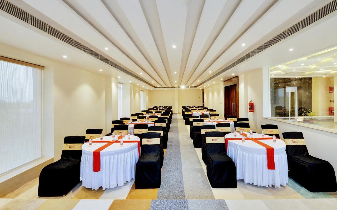 Mastiff Select Gulbarga Hotel Гулбарга Екстер'єр фото