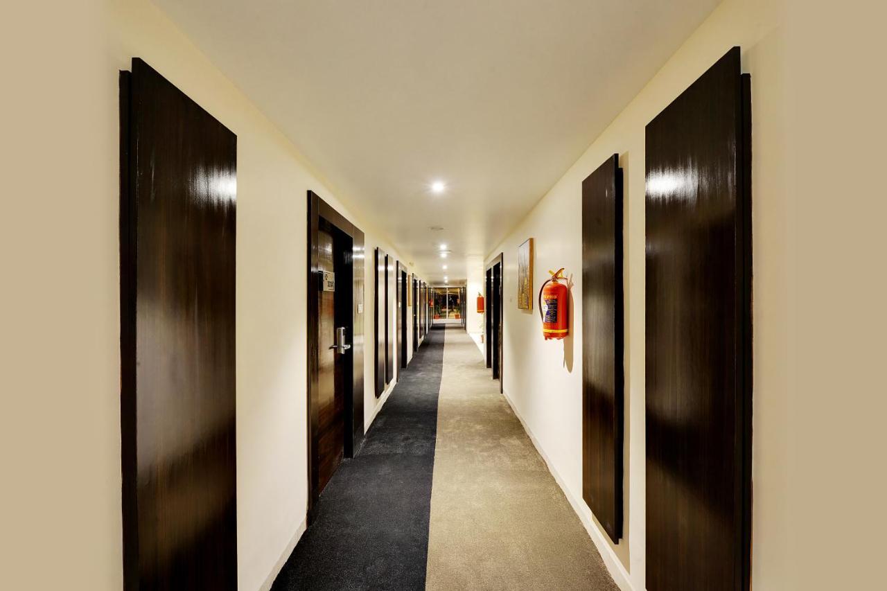 Mastiff Select Gulbarga Hotel Гулбарга Екстер'єр фото