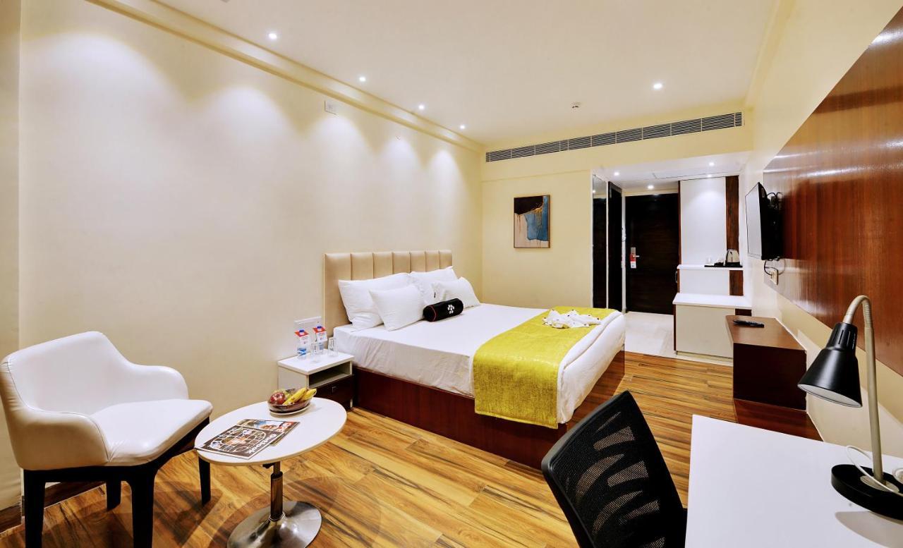 Mastiff Select Gulbarga Hotel Гулбарга Екстер'єр фото